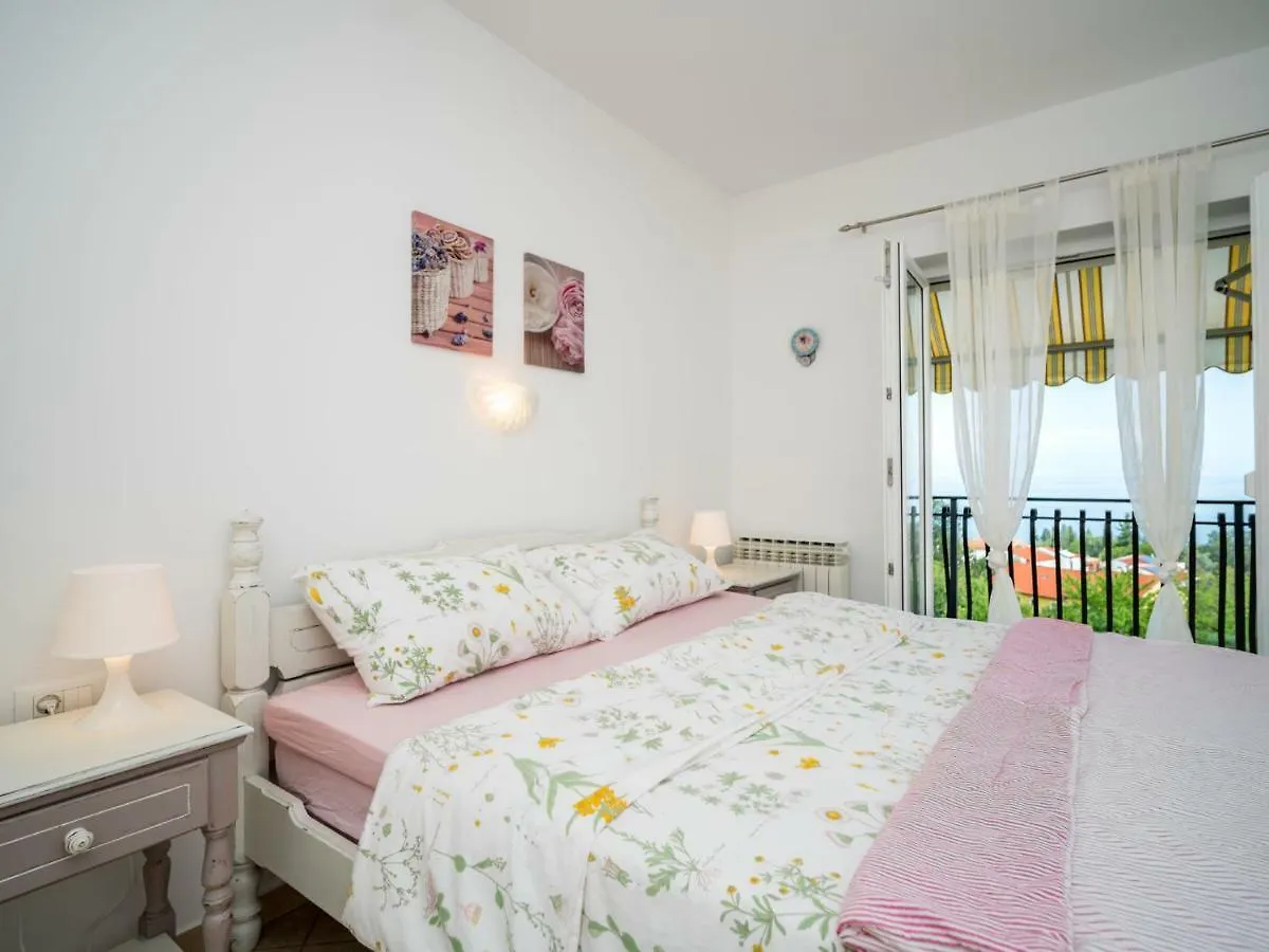 Apartment Moira-2 By Interhome Ika