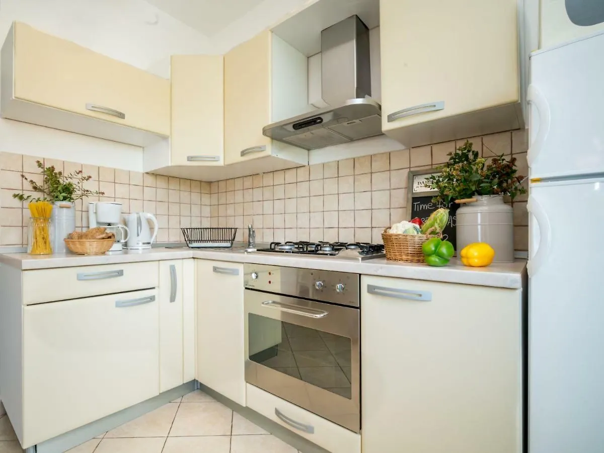Apartment Moira-2 By Interhome Ika
